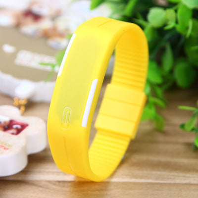 Reloj Deportivo con Sensor de Movimiento LED - Image 14