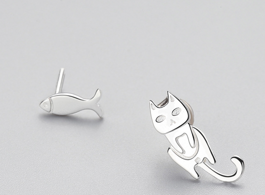 Aretes de Plata 925 Asimétricos con Diseño de Gato y Pez - Joyería Personalizada para Mujeres - Image 12