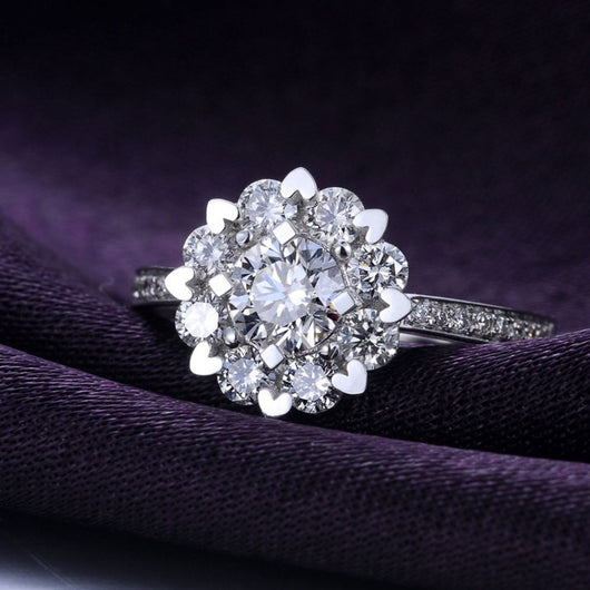Anillo de Compromiso y Matrimonio en Oro 18K con Diamante y Circonita - Image 2