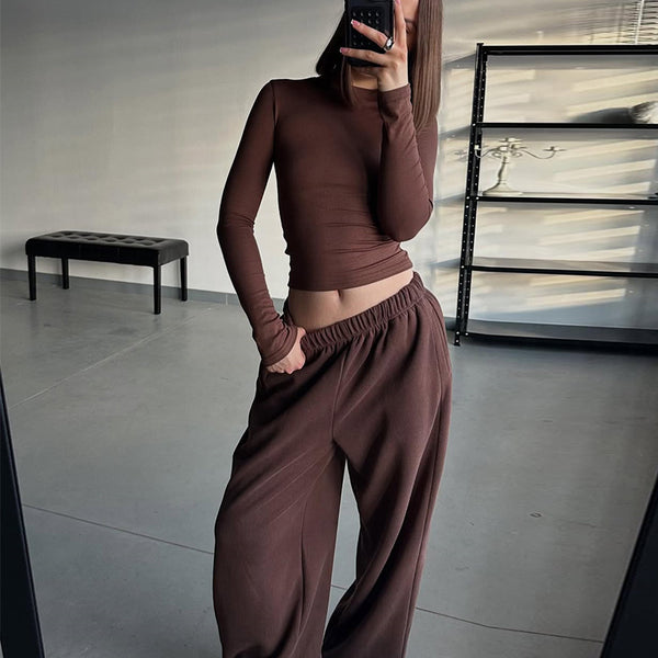 Conjunto Deportivo Mujer: Blusa Manga Larga Ajustada + Pantalón Holgado Cintura Alta