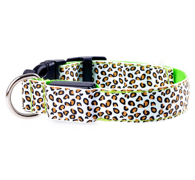 Collar LED Ajustable para Perros con Diseño Leopardo - Seguridad Nocturna - Image 10