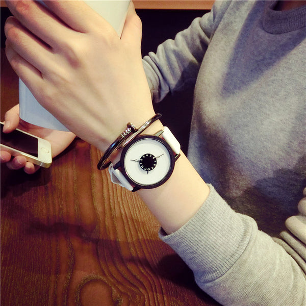 Reloj de Moda Coreano Unisex - Diseño Minimalista con Correa Personalizada