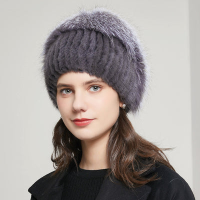 Gorro Tejido de Invierno para Mujer con Pedrería y Pelaje de Zorro - Image 12