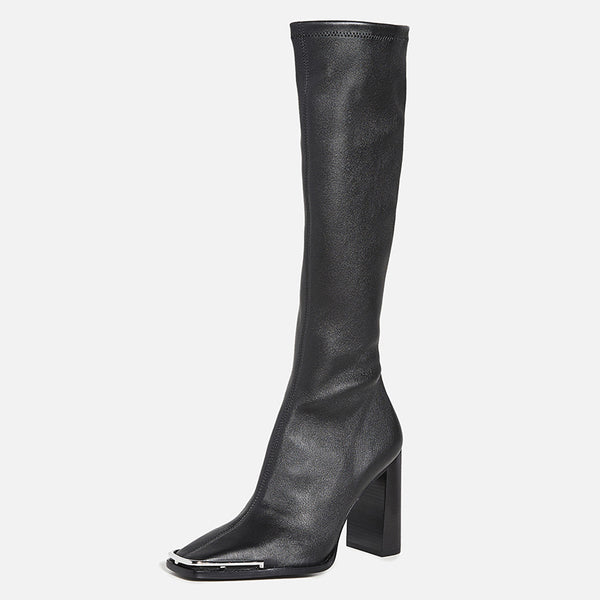 Botas Altas de Cuero con Tacón Robusto y Silueta Ajustada