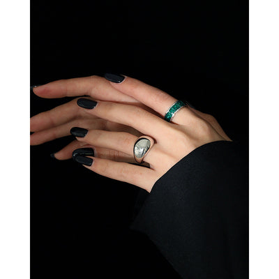 Anillo de Temperamento Irregular con Incrustación de Resina Epoxi - Image 6