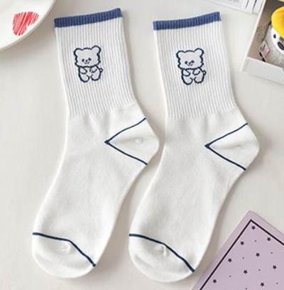Calcetines Medianos Estilo Coreano con Osito Adorable - Image 10