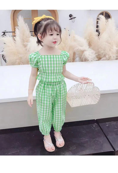 Conjunto Infantil de Dos Piezas con Blusa de Mangas Abullonadas y Estampado Floral - Image 3
