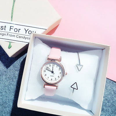 Reloj de cuarzo con esfera pequeña y pulsera triangular - Image 17