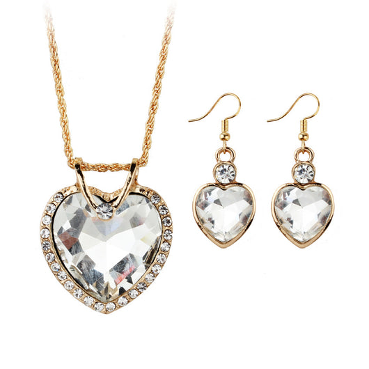 Aretes y Collar de Circonita en Forma de Corazón - Image 16