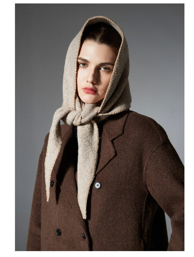 Chal Triangular de Lana Tejida con Broche Floral para Otoño e Invierno - Image 14
