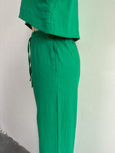 Blusa Corta Casual para Mujer - Outfit Versátil - Image 11