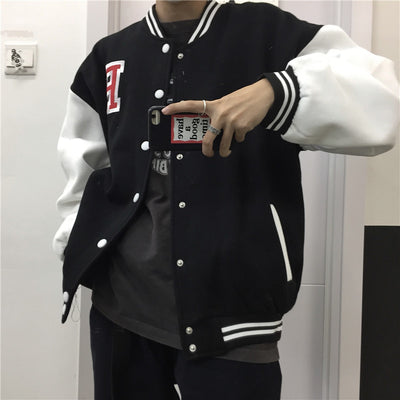 Chaqueta Hombre Estilo Urbano con Bordado de Letras Retro - Corte Oversize