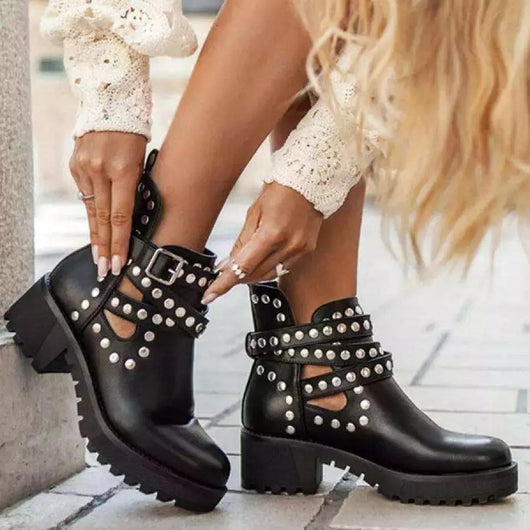 Botines para Mujer con Tiras de Remaches y Detalles Metálicos - Image 3