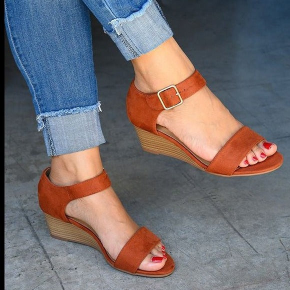 Sandalias Cuña Mujer Talla Grande con Correa Hebilla