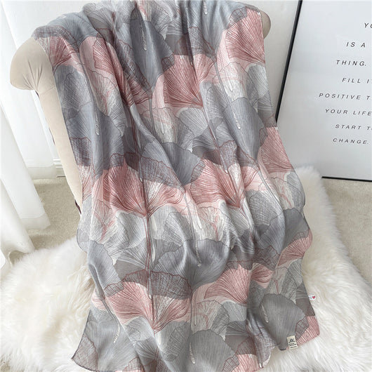 Bufanda Estampado Ginkgo Mujer - Chal Versátil Líneas Minimalistas - Image 3