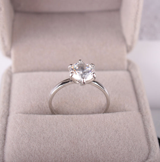 Anillo de Compromiso Plata 925 con Zirconia de Seis Puntas - Joya de Boda para Parejas - Image 3