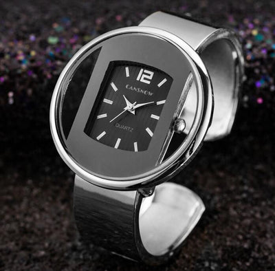 Reloj de Lujo para Mujer - Pulsera Elegante Dorado y Plateado - Image 9