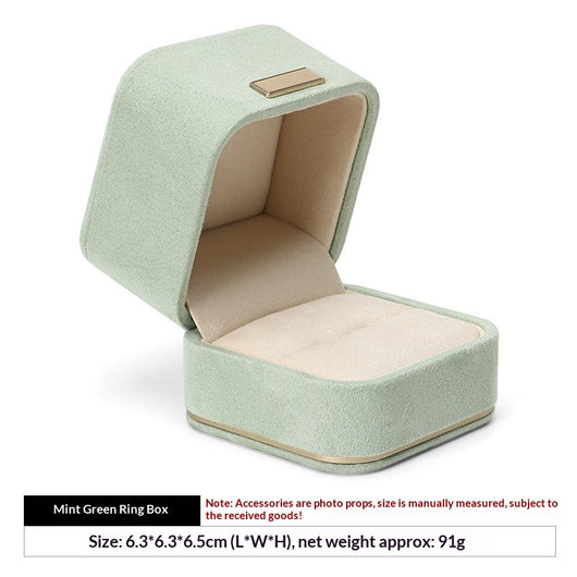 Caja de Presentación Premium para Pulseras de Gamuza - Image 4