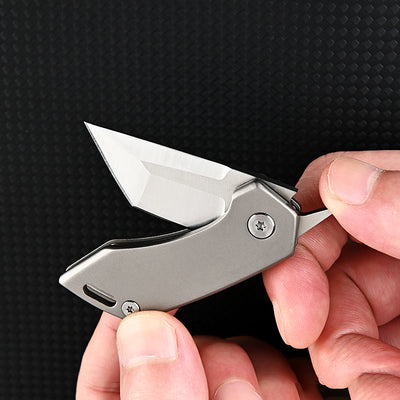 Cuchillo Táctico de Aleación de Titanio Portátil Multiusos con Abreador - Image 5