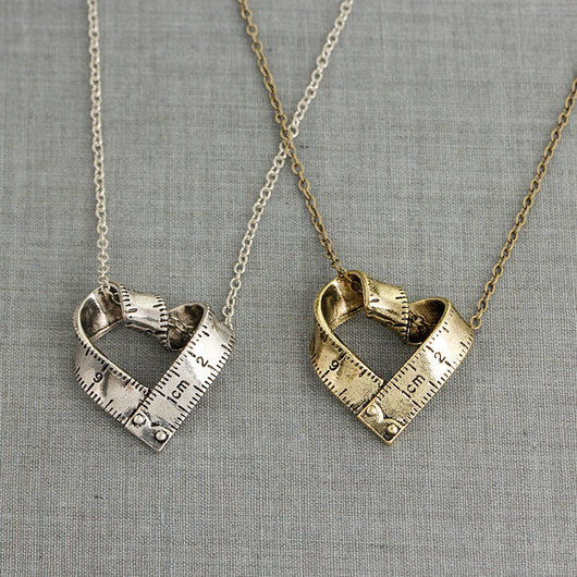 Collar Medidor Giratorio en Forma de Corazón - Image 5