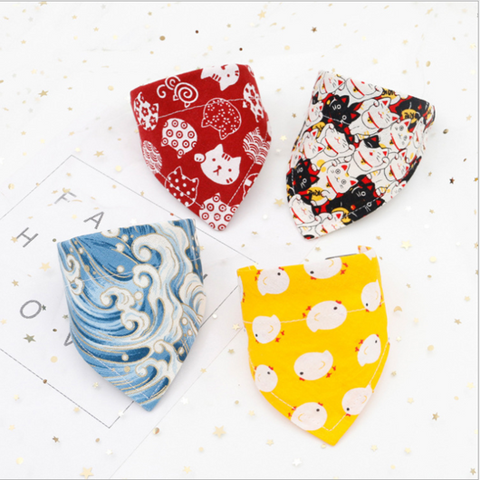Pañuelo Triangular Navideño para Perros y Gatos - Collar Adorable Japonés - Image 3