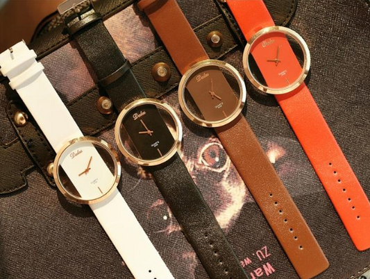 Reloj Hueco Elegante para Mujer - Image 2