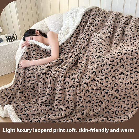 Manta de Tafetán Jacquard Estampado Leopardo Doble Capa - Image 9