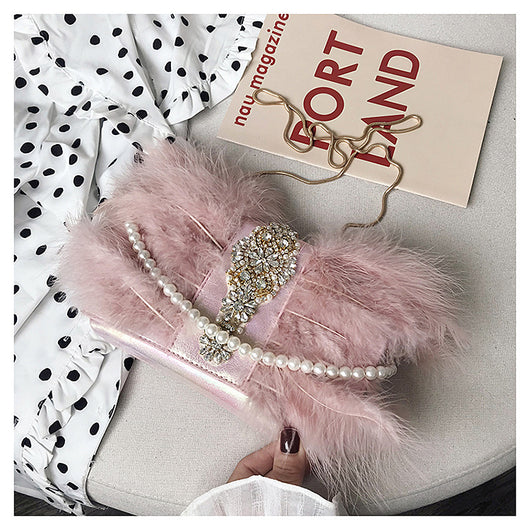 Bolso de Noche Elegante con Plumas de Avestruz y Cadena de Perlas - Image 26