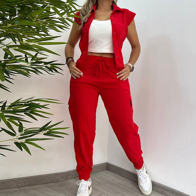 Traje Ejecutivo Femenino: Blusa y Pantalón de Solapa Elegante