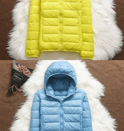 Chaqueta Acolchada Ligera para Mujer con Capucha Ajustada - Image 21