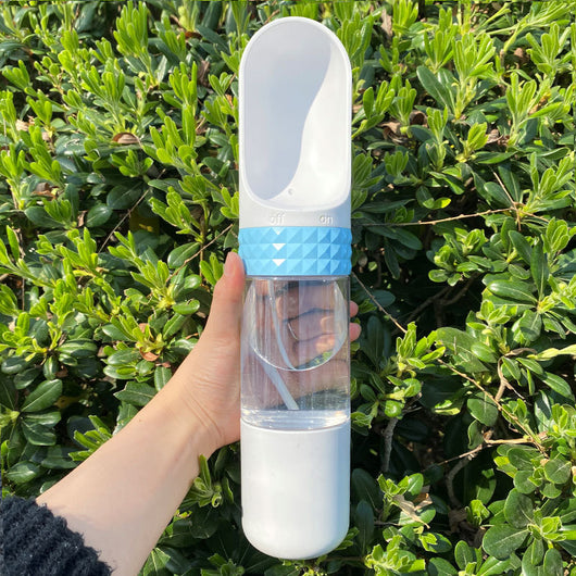 Bebedero Portátil para Perros y Gatos - Dispensador de Agua para Viajes - Image 15