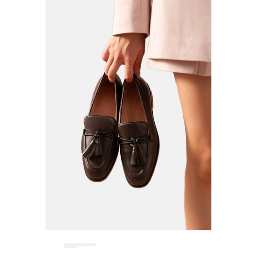 Zapatos de Cuero con Tacón Británico Clásico - Image 11