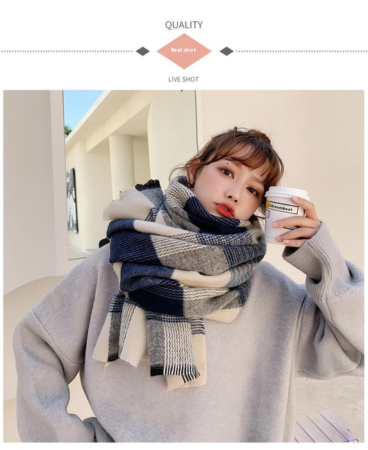 Bufanda Cuadriculada Blanca y Azul Estilo Japonés para Mujer - Image 8