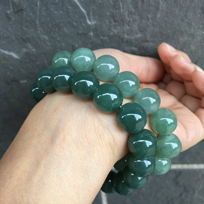 Pulsera y Collar de Jade con Cuentas de Aceite Helado - Image 9