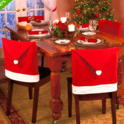 Juego de Sillas Navideñas con Decoración de Mesa y Sombreros Festivos - Image 2