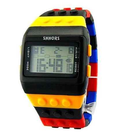 Reloj Digital con Diseño de Bloques de Construcción - Image 3