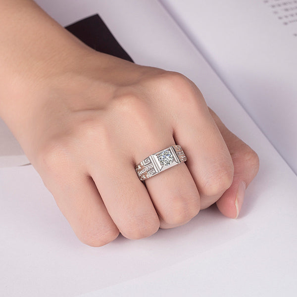 Anillo de Propuesta con Moissanita de Alta Simulación