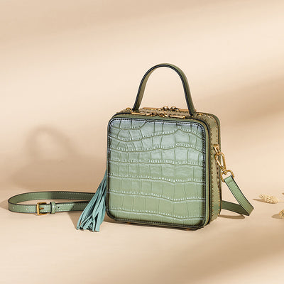 Bolsa Mensajera Compacta de Mano - Image 6