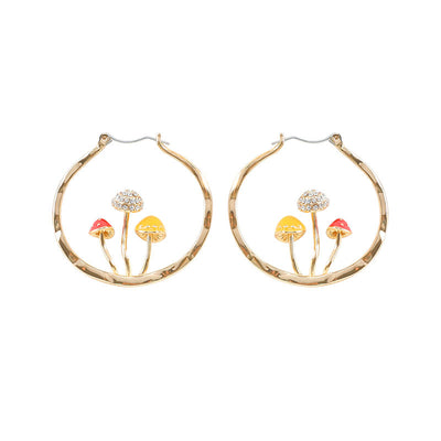 Aretes Colgantes Tres Hongos Dorados para Mujer - Diseño Trendy y Dulce