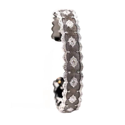 Pulsera de Diamantes con Baño de Oro y Plata - Image 8