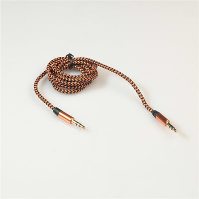 Cable de Audio 3.5mm con Funda Metálica y Trenzado Reforzado - Image 11