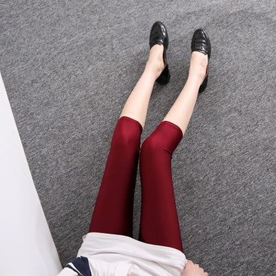 Leggings Brillantes de Siete Puntos - Colores Sólidos Efecto Brillo - Image 14
