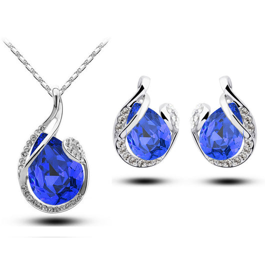 Conjunto de Collar y Aretes de Strass Brillante - Image 11