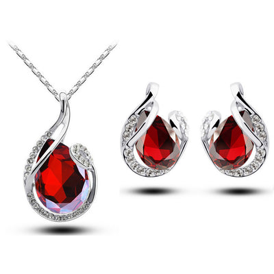 Conjunto de Collar y Aretes de Strass Brillante - Image 10