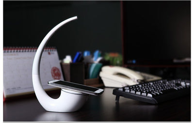 Lámpara Escritorio con Cargador Inalámbrico y Protección Ocular - Image 4