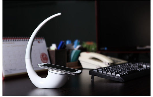 Lámpara Escritorio con Cargador Inalámbrico y Protección Ocular - Image 4