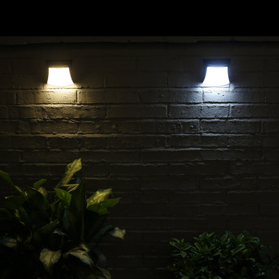 Set de 4 Lámparas Solares para Muro y Cerca - Iluminación Exterior Impermeable - Image 12