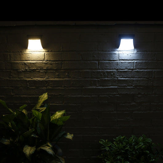 Set de 4 Lámparas Solares para Muro y Cerca - Iluminación Exterior Impermeable - Image 12