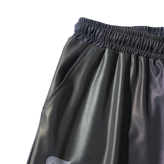 Pantalones Cortos Deportivos Reflectantes Ice Silk - Diseño Moderno y Transpirable - Image 3