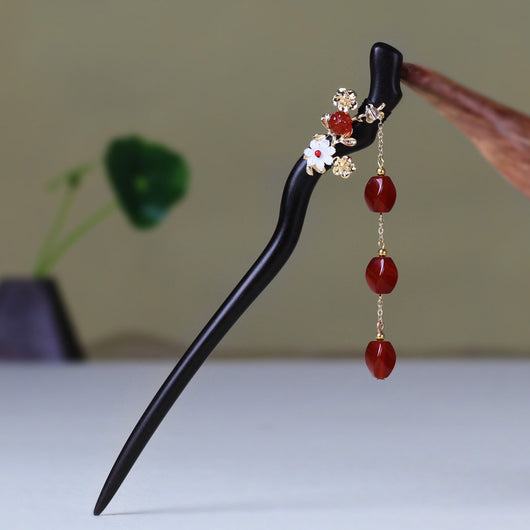 Pasador de cabello con flecos antiguos